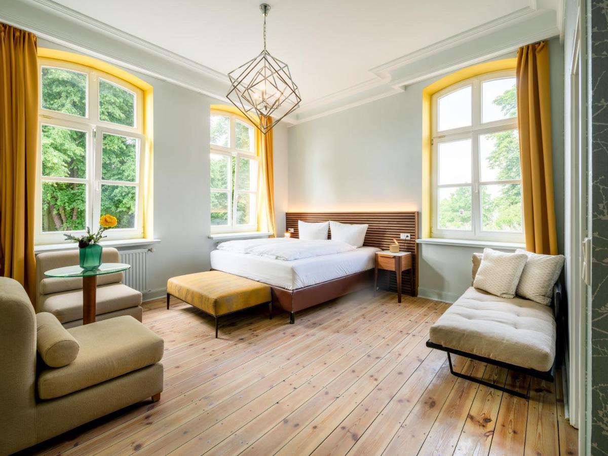 Stuckhotel Fettehenne راتينغن المظهر الخارجي الصورة